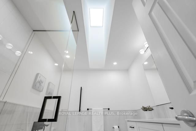 83 Kerr Street - Photo 32