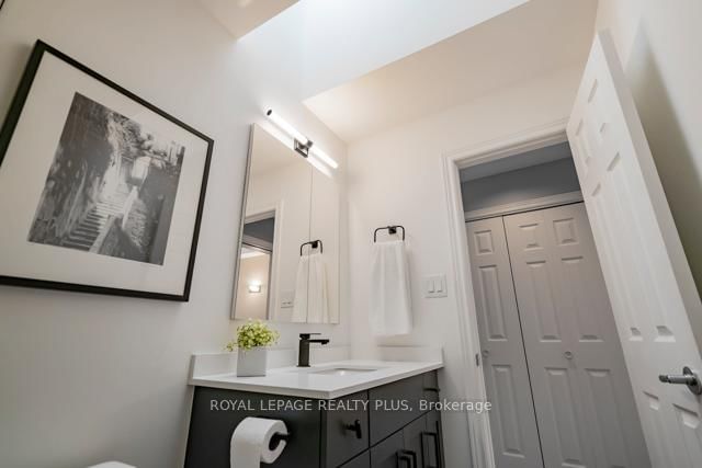 83 Kerr Street - Photo 37