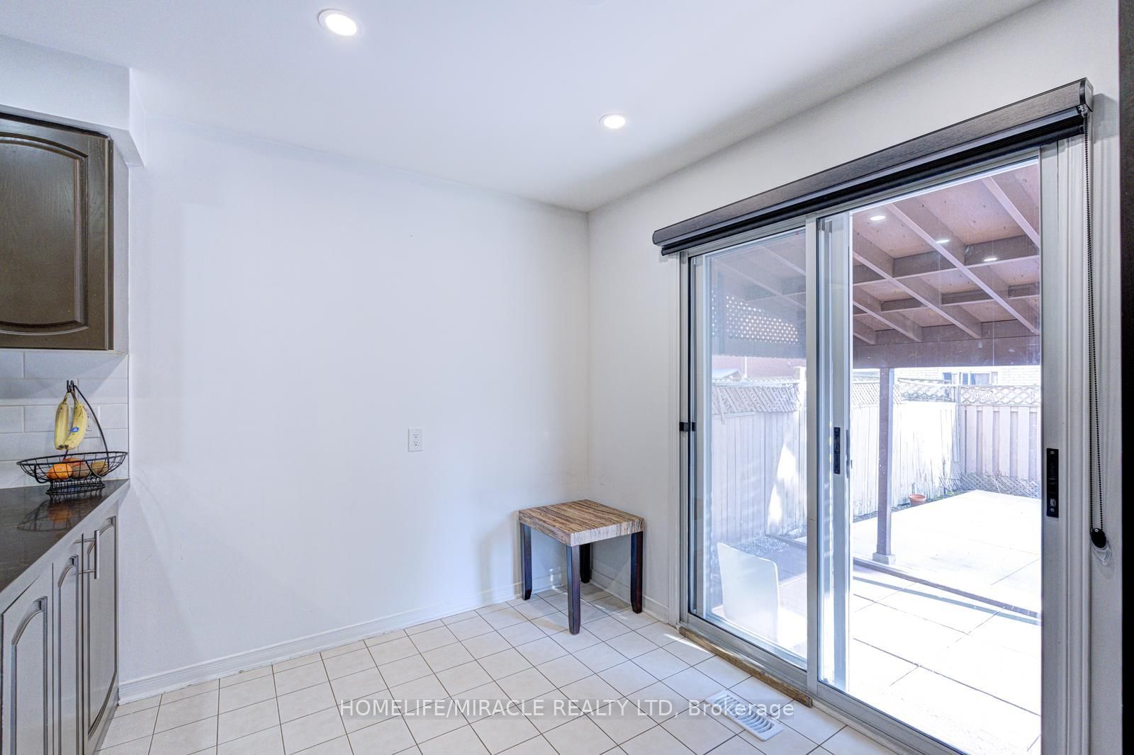 32 Pennsylvania Avenue - Photo 21