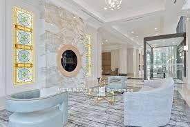 608 - 30 Elm Drive W