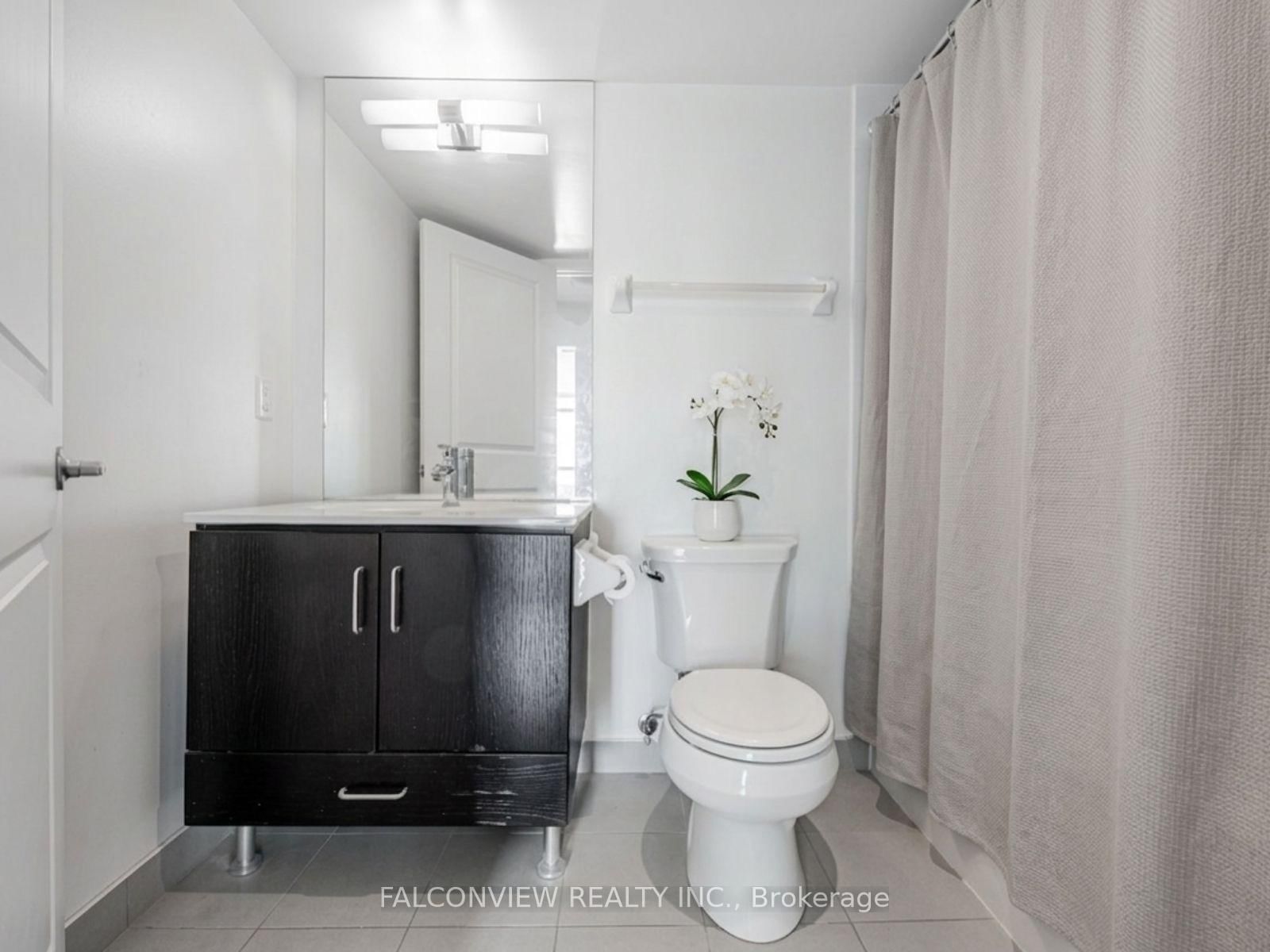 215 Sherway Gardens Road, Unit 1202 - Photo 8