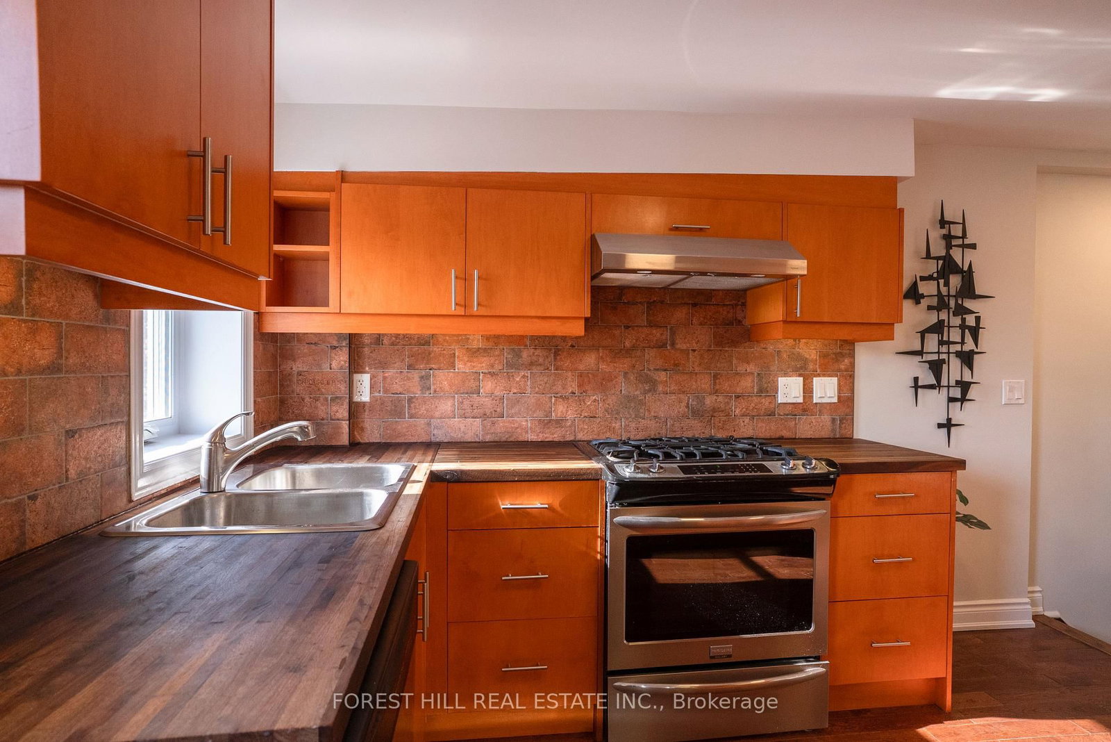 32 Castleton Avenue - Photo 23