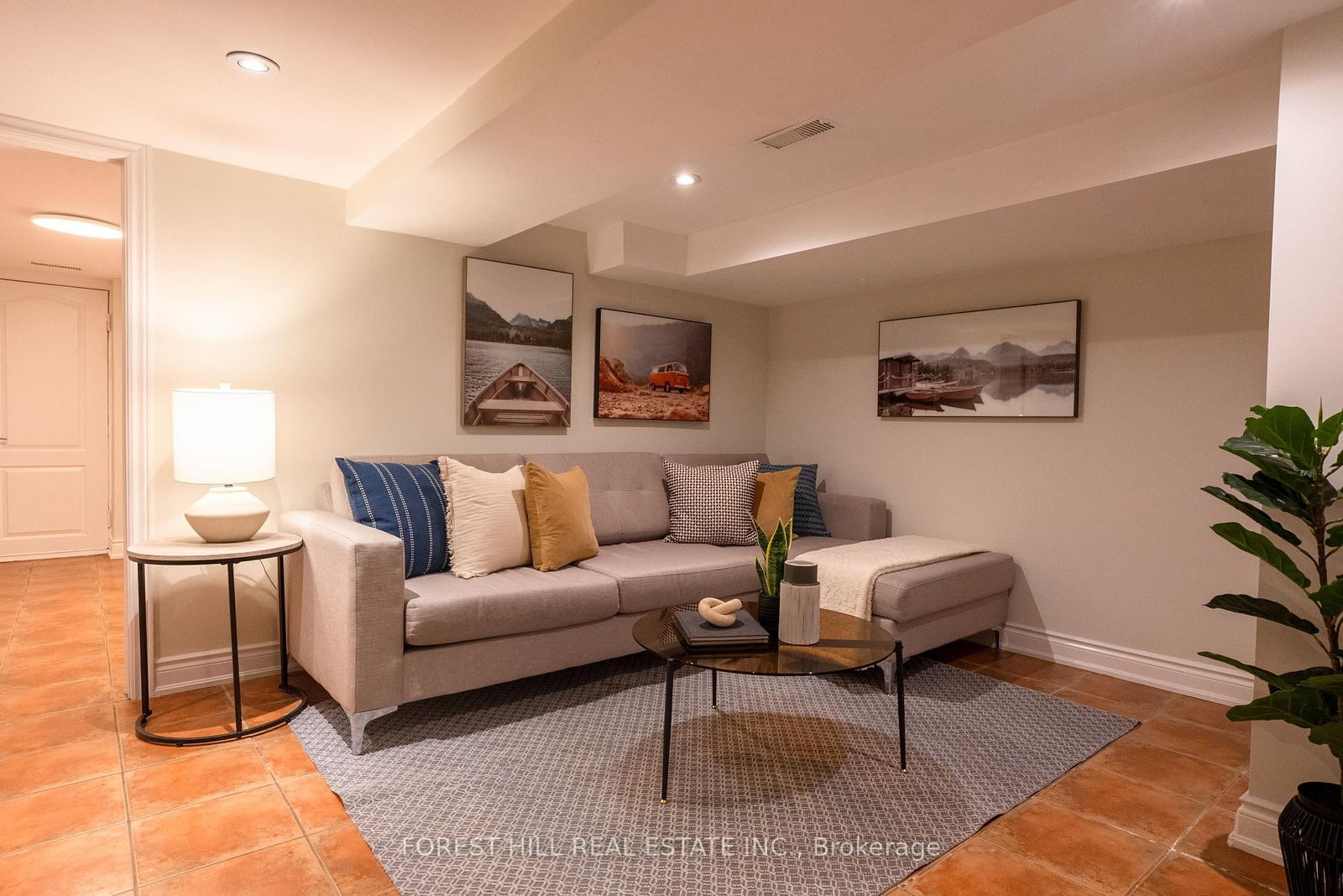 32 Castleton Avenue - Photo 6