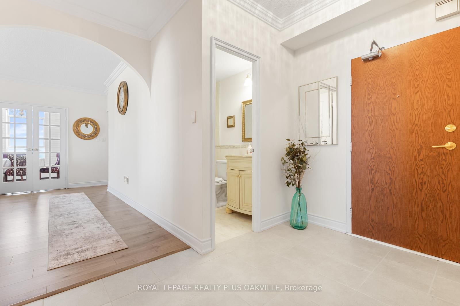 5250 Lakeshore Road, Unit 1006 - Photo 3