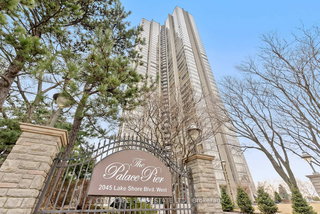 202 - 2045 Lake Shore Boulevard W