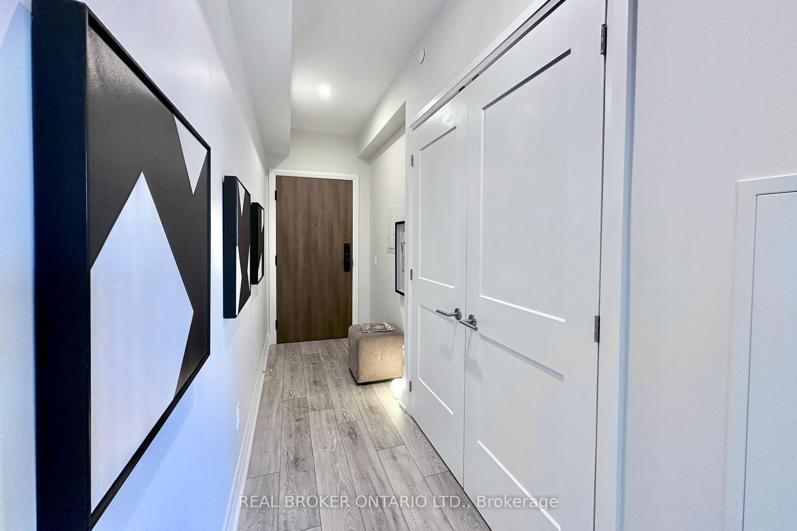 21 Park Street E, Unit 518 - Photo 12