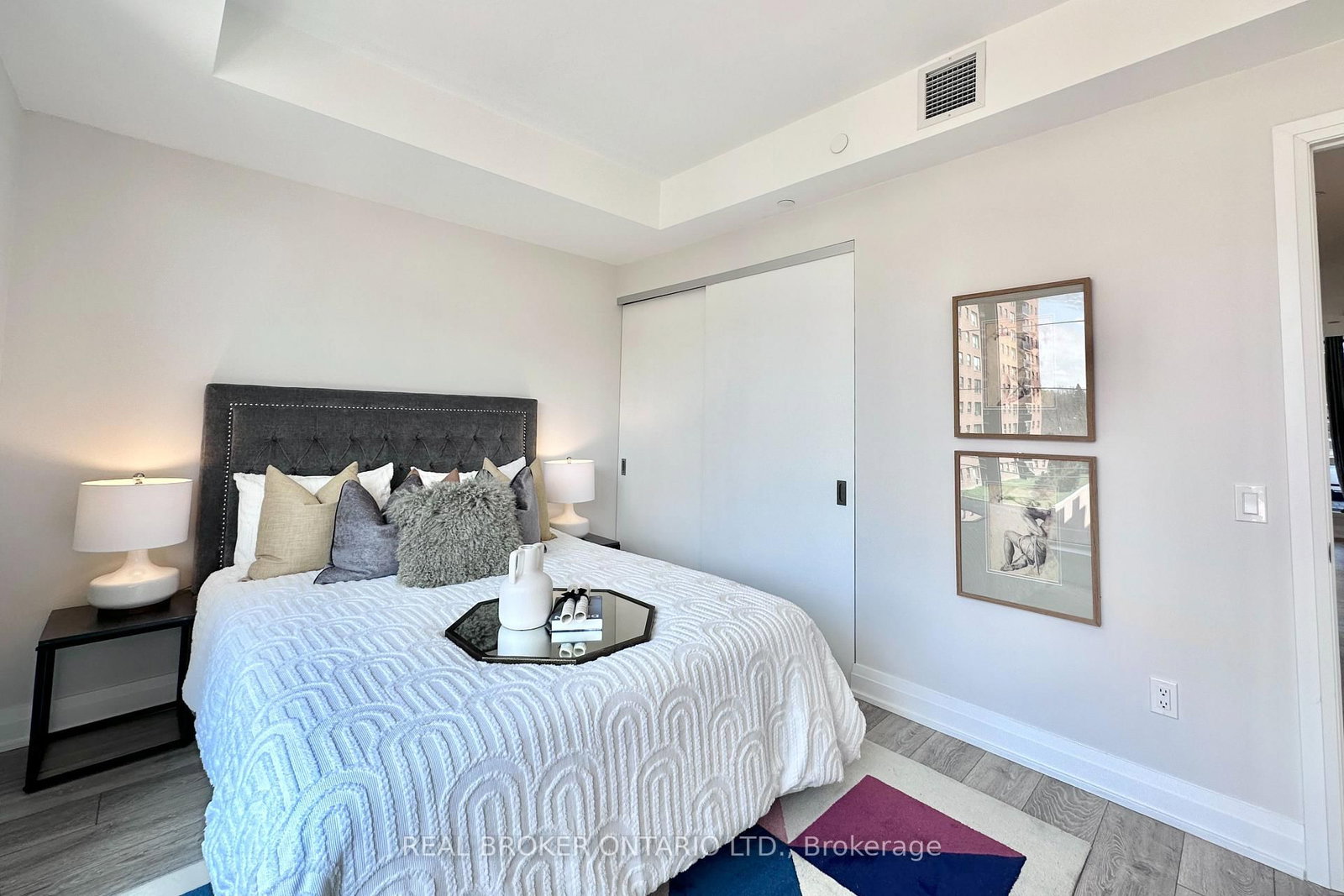 21 Park Street E, Unit 518 - Photo 15