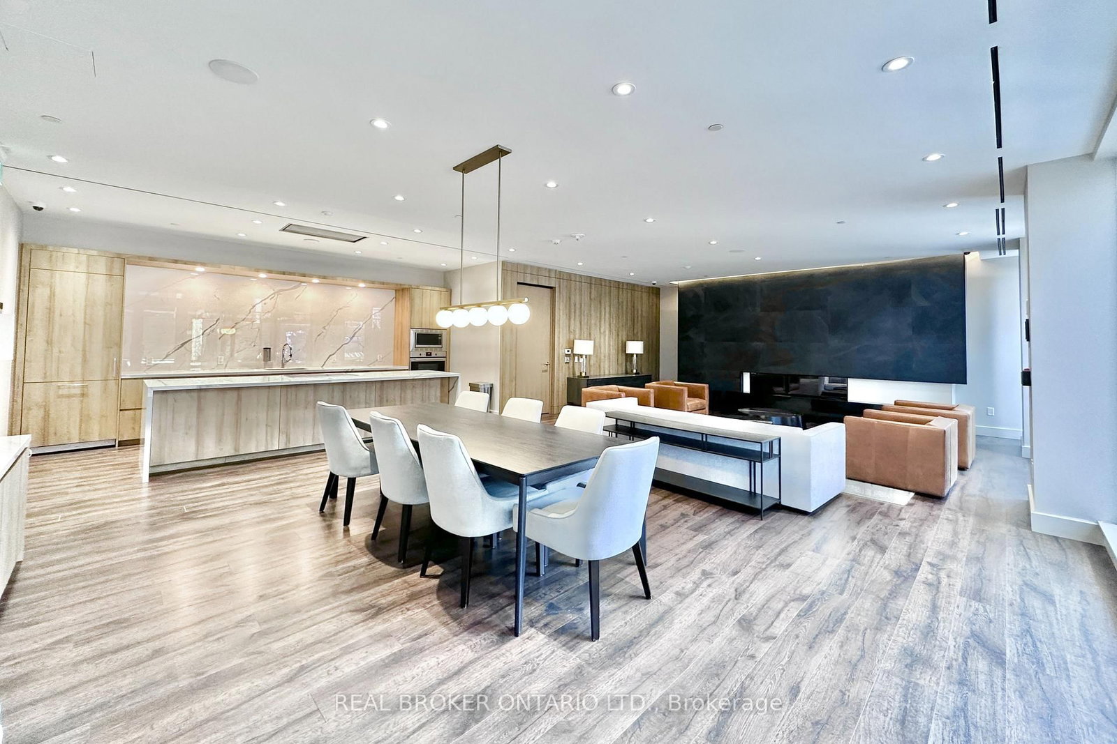 21 Park Street E, Unit 518 - Photo 30