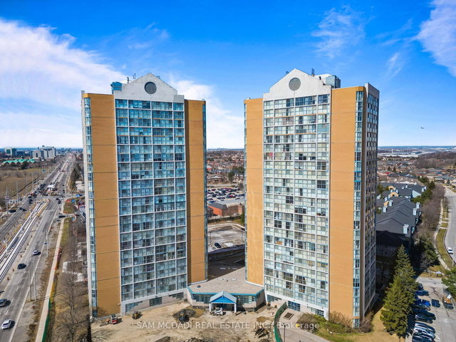 1013 - 35 Trailwood Drive