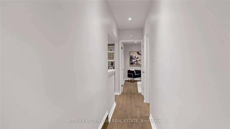 3 Jasmine Rd, Toronto, M9M 2P8 | Image 3