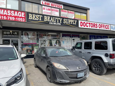 879 Jane St | Toronto | Image