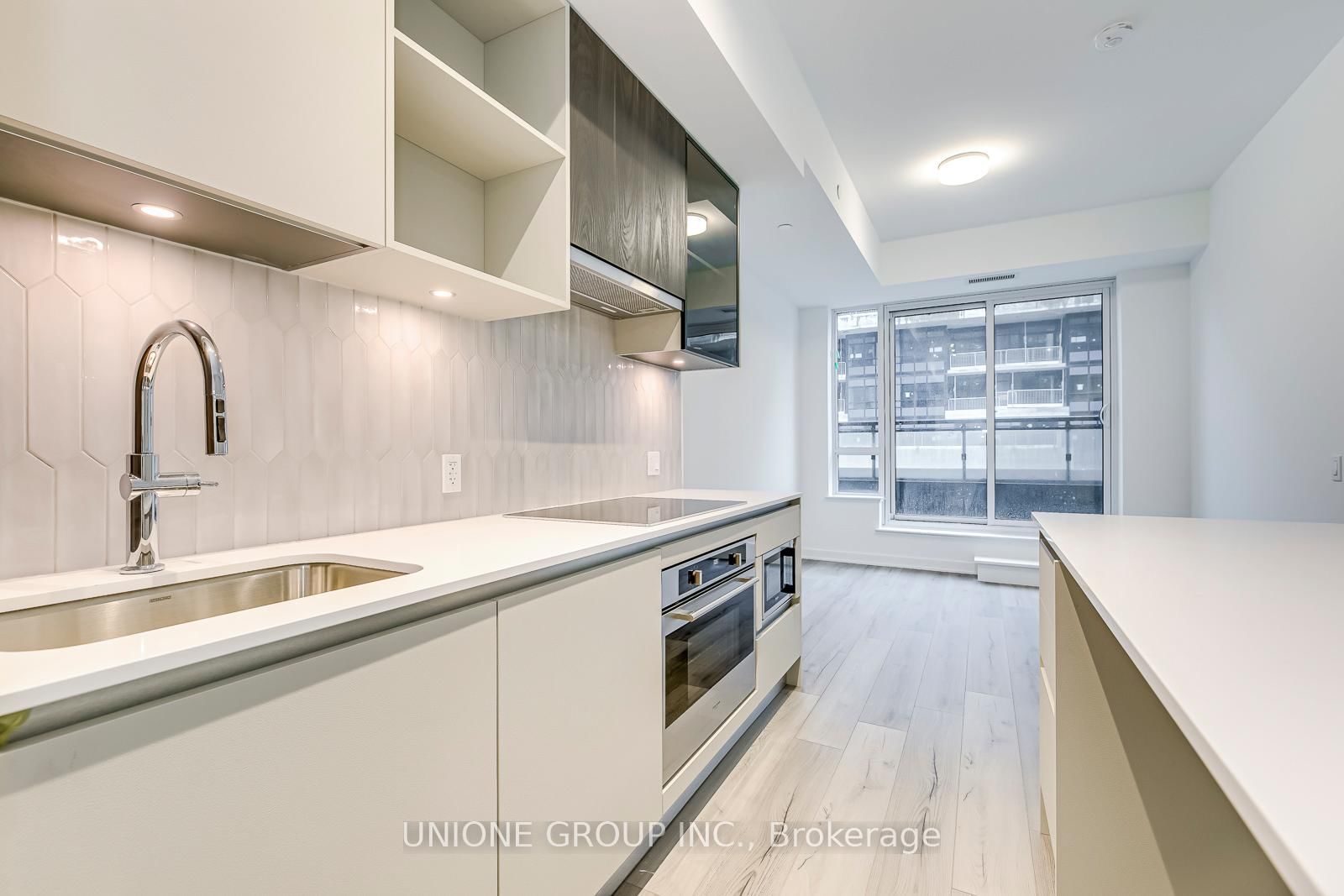 405 Dundas Street W, Unit 320 - Photo 10