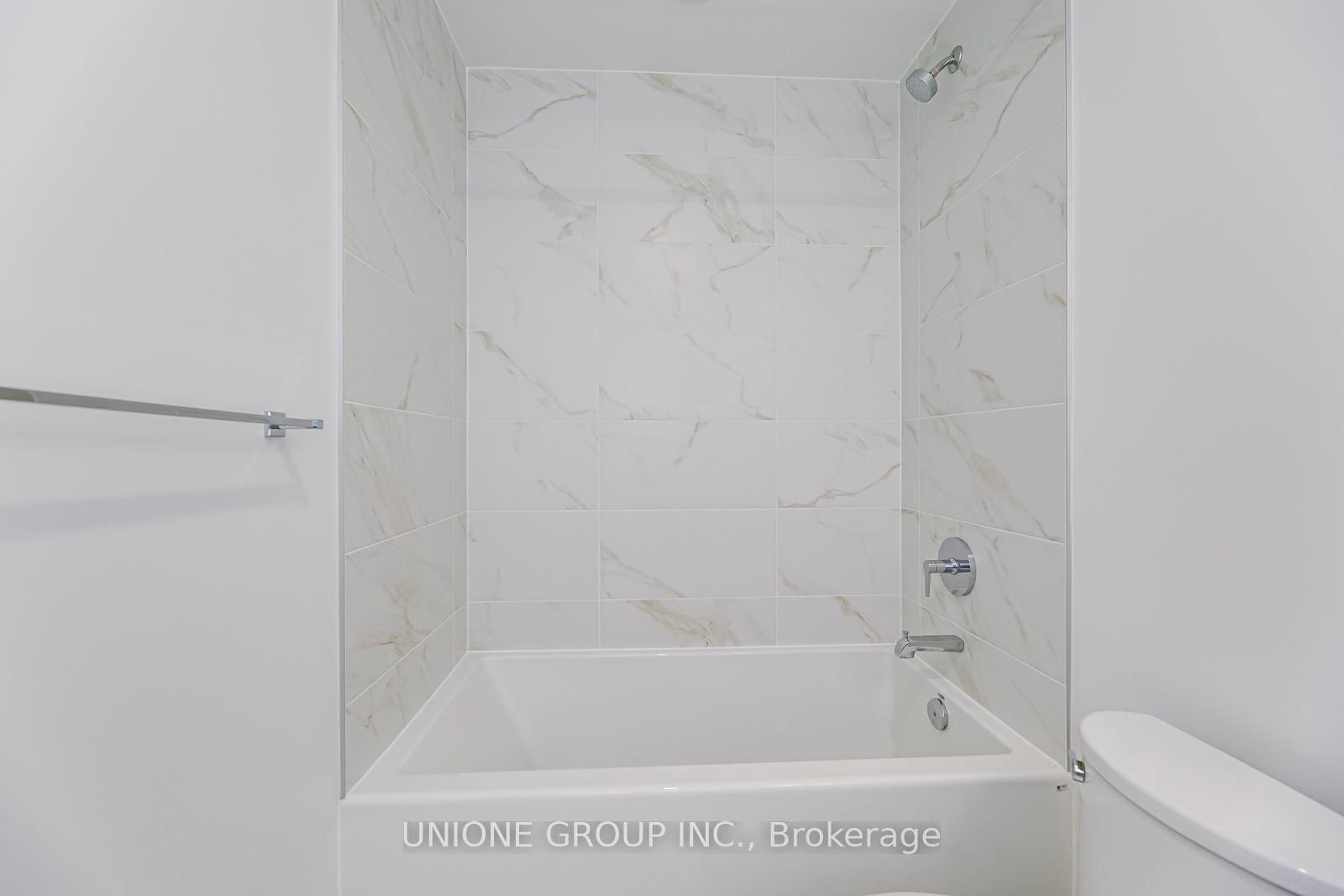 405 Dundas Street W, Unit 320 - Photo 18