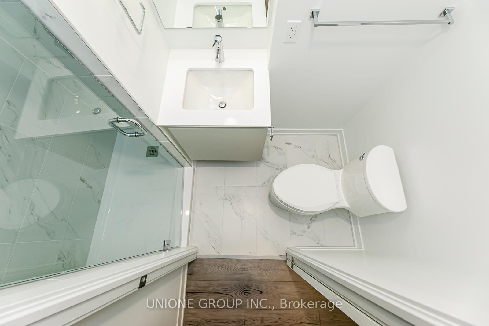 405 Dundas Street W, Unit 320 - Photo 20