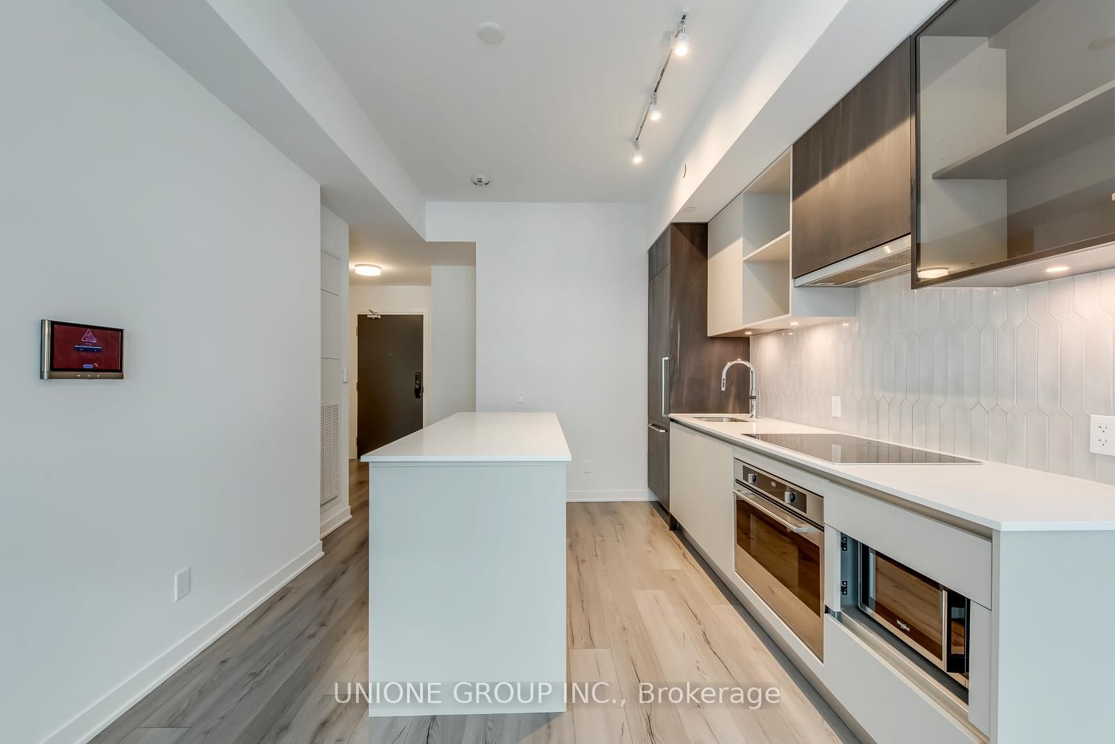405 Dundas Street W, Unit 320 - Photo 7