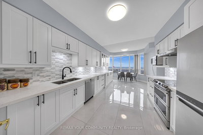 3005 - 35 Kingsbridge Garden Circ | Mississauga | Image