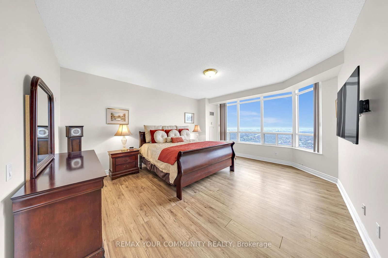 35 Kingsbridge Garden Circle, Unit 3005 - Photo 13