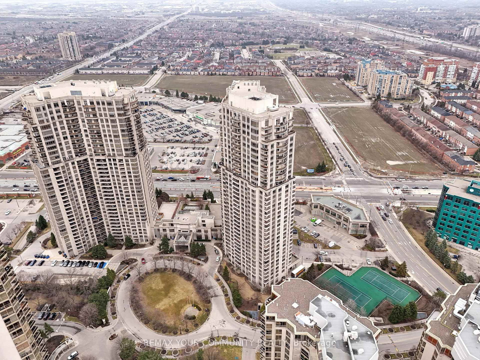 35 Kingsbridge Garden Circle, Unit 3005 - Photo 27