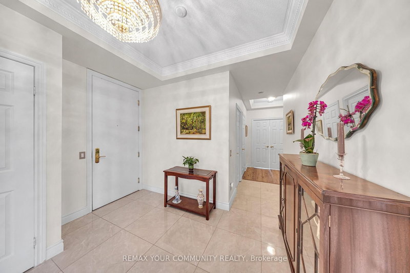 3005 - 35 Kingsbridge Garden Circ, Mississauga, L5R 3Z5 | Image 3