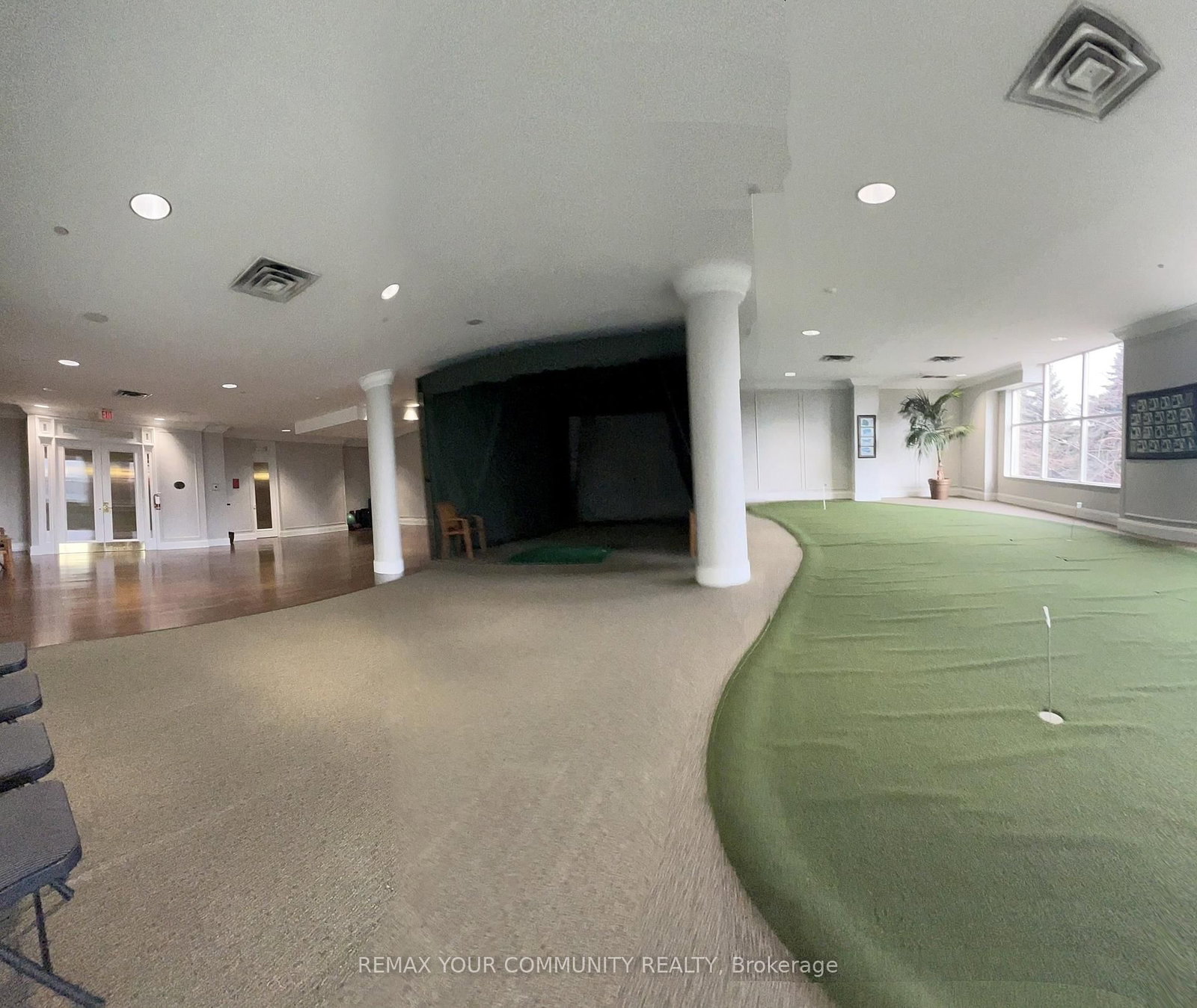 35 Kingsbridge Garden Circle, Unit 3005 - Photo 33