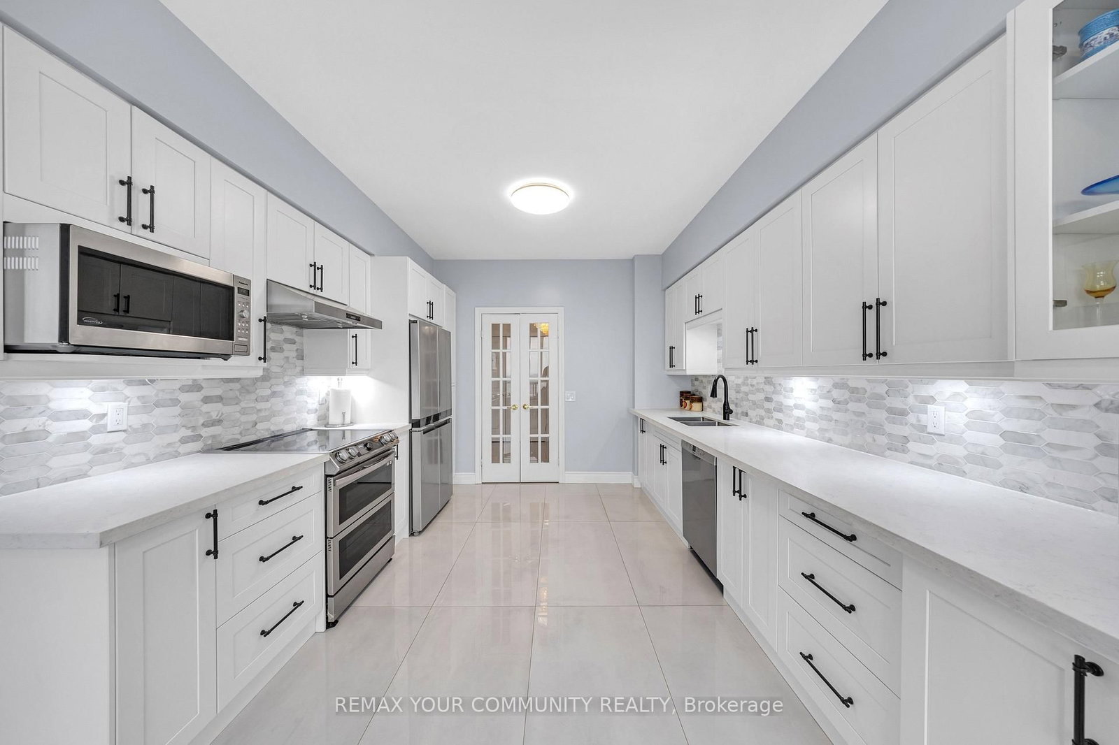 35 Kingsbridge Garden Circle, Unit 3005 - Photo 5