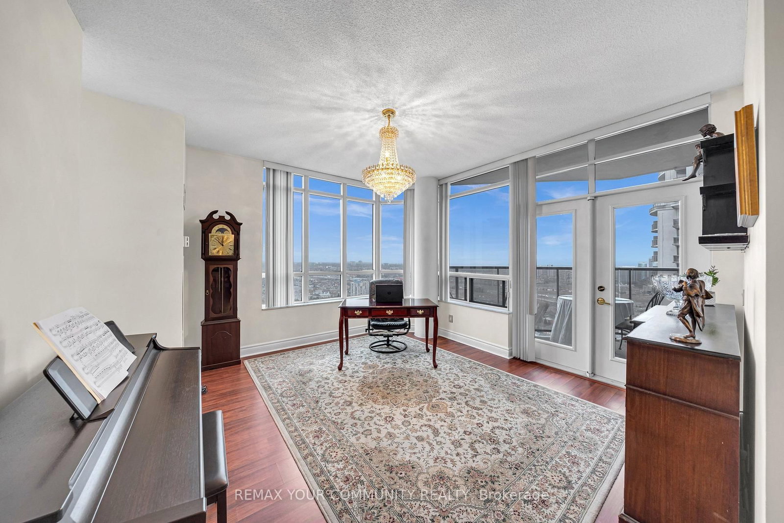 35 Kingsbridge Garden Circle, Unit 3005 - Photo 9