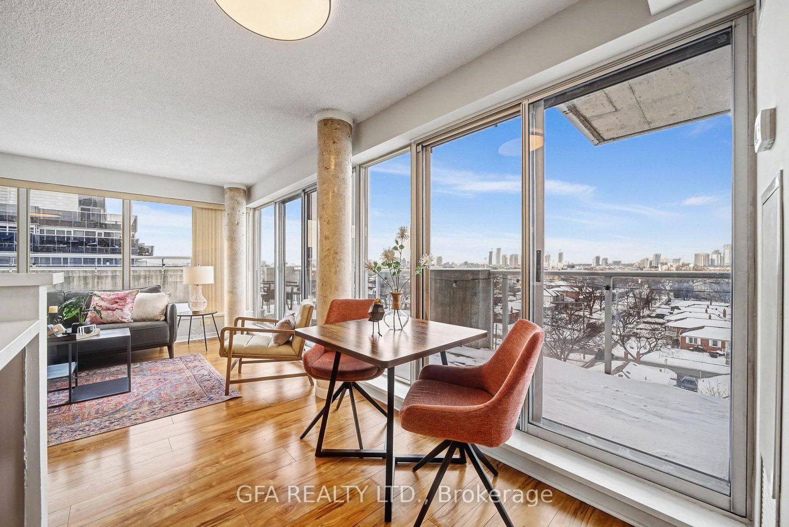 1040 The Queensway Street, Unit 720 - Photo 11