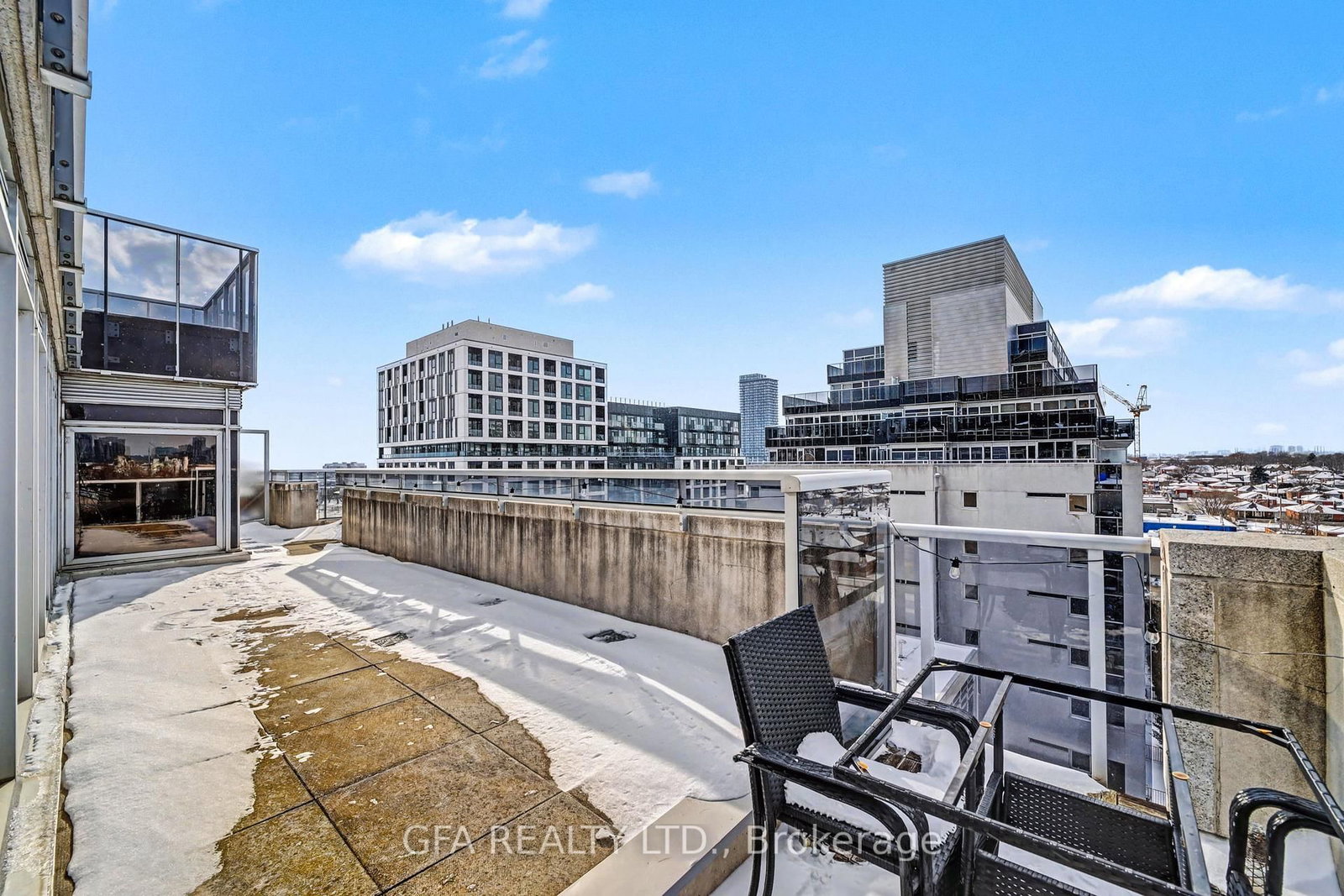 1040 The Queensway Street, Unit 720 - Photo 17