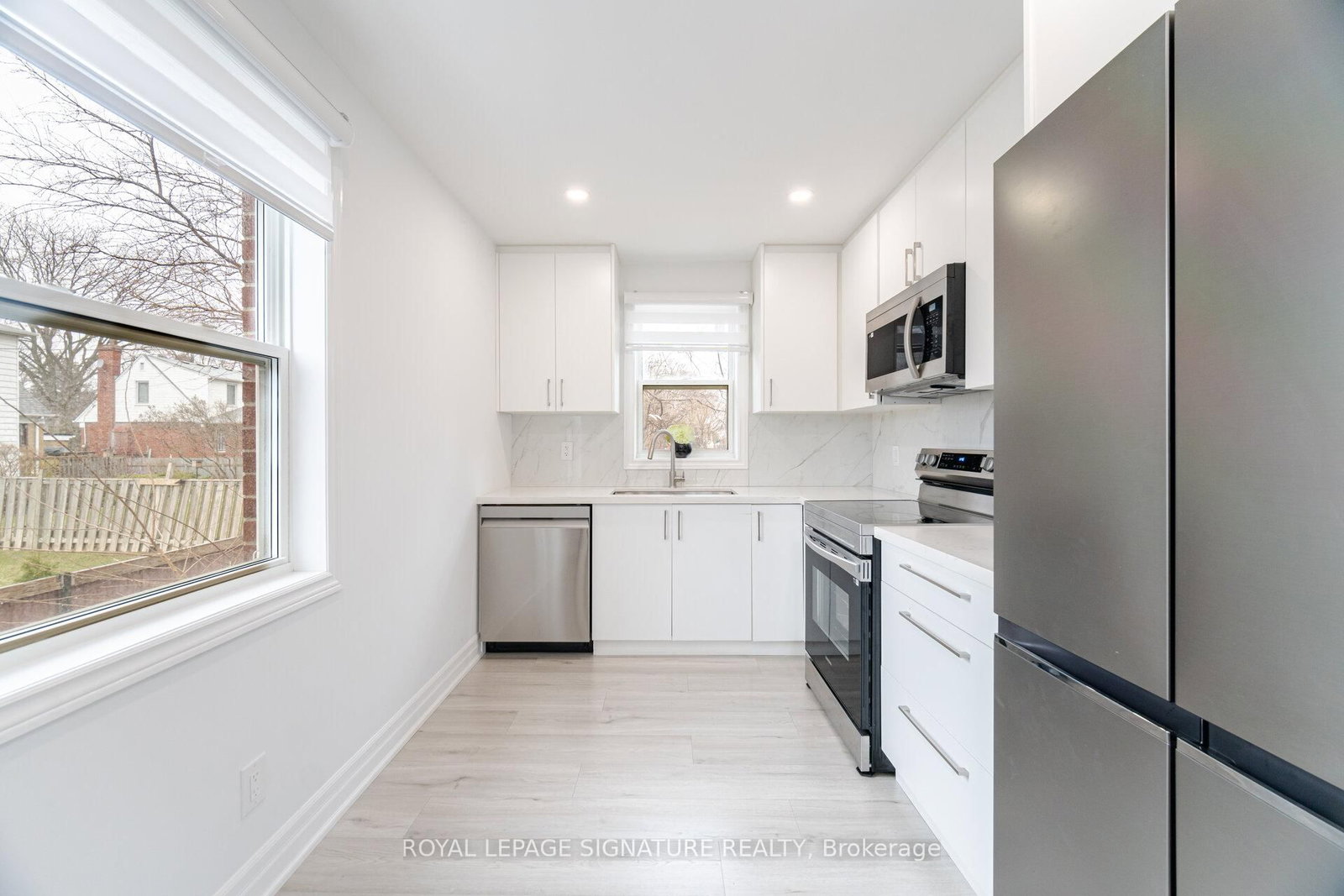 Detached House for sale at 2015 Stanfield Road, Mississauga, Ontario, L4Y 1R2 - Lakeview - MLS: W12980332