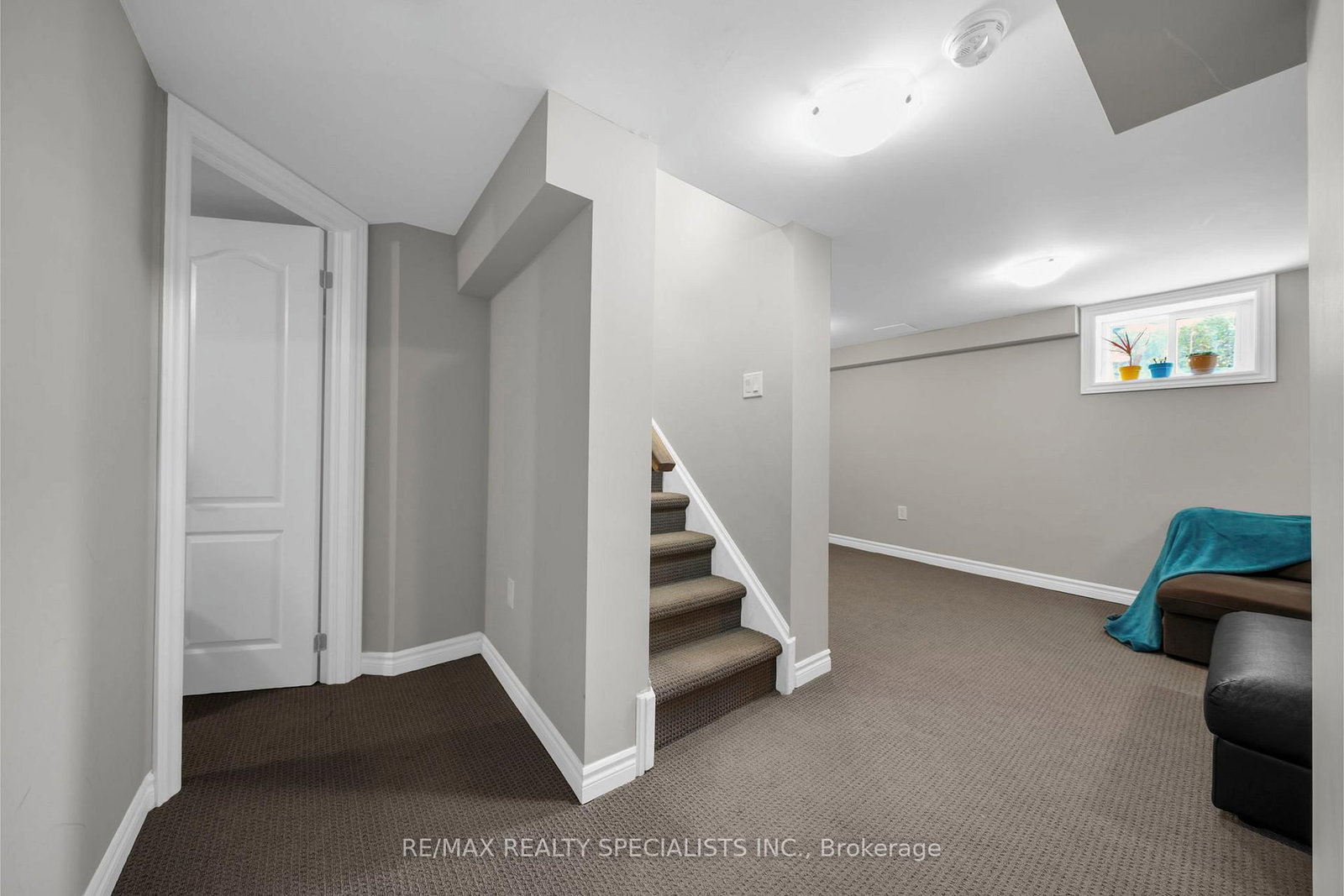 Detached House for sale at 46 Elizabeth Street, Brampton, Ontario, L6Y 1R1 - Downtown Brampton - MLS: W12980348