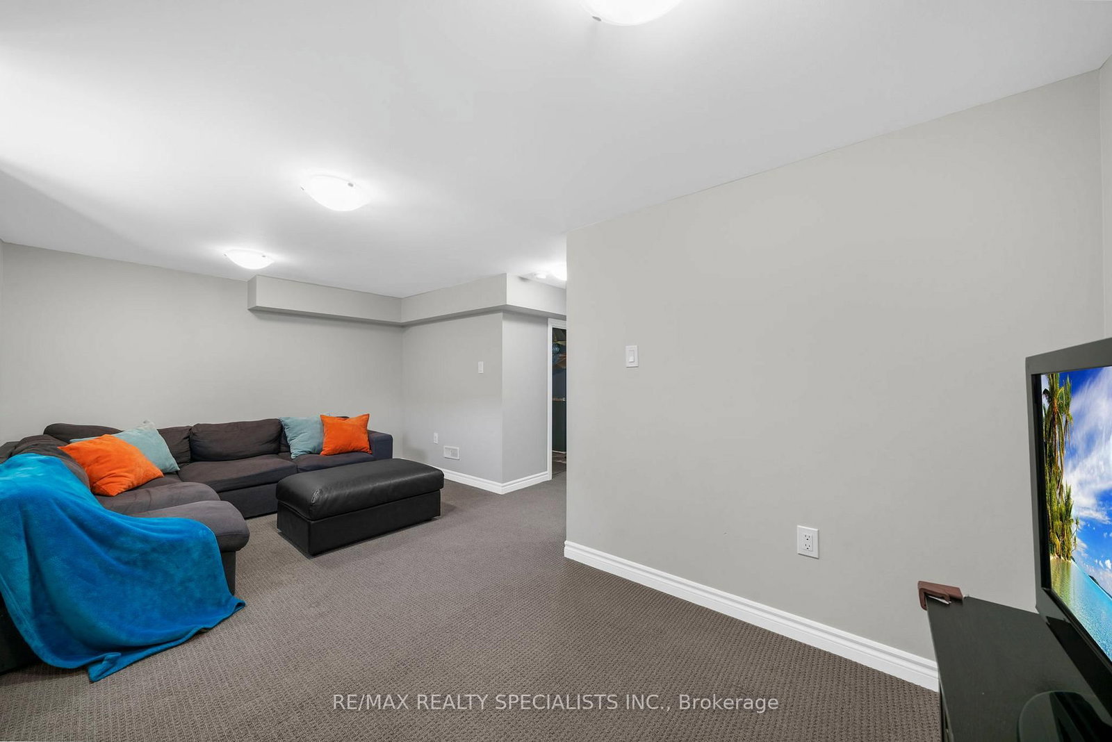 Detached House for sale at 46 Elizabeth Street, Brampton, Ontario, L6Y 1R1 - Downtown Brampton - MLS: W12980348