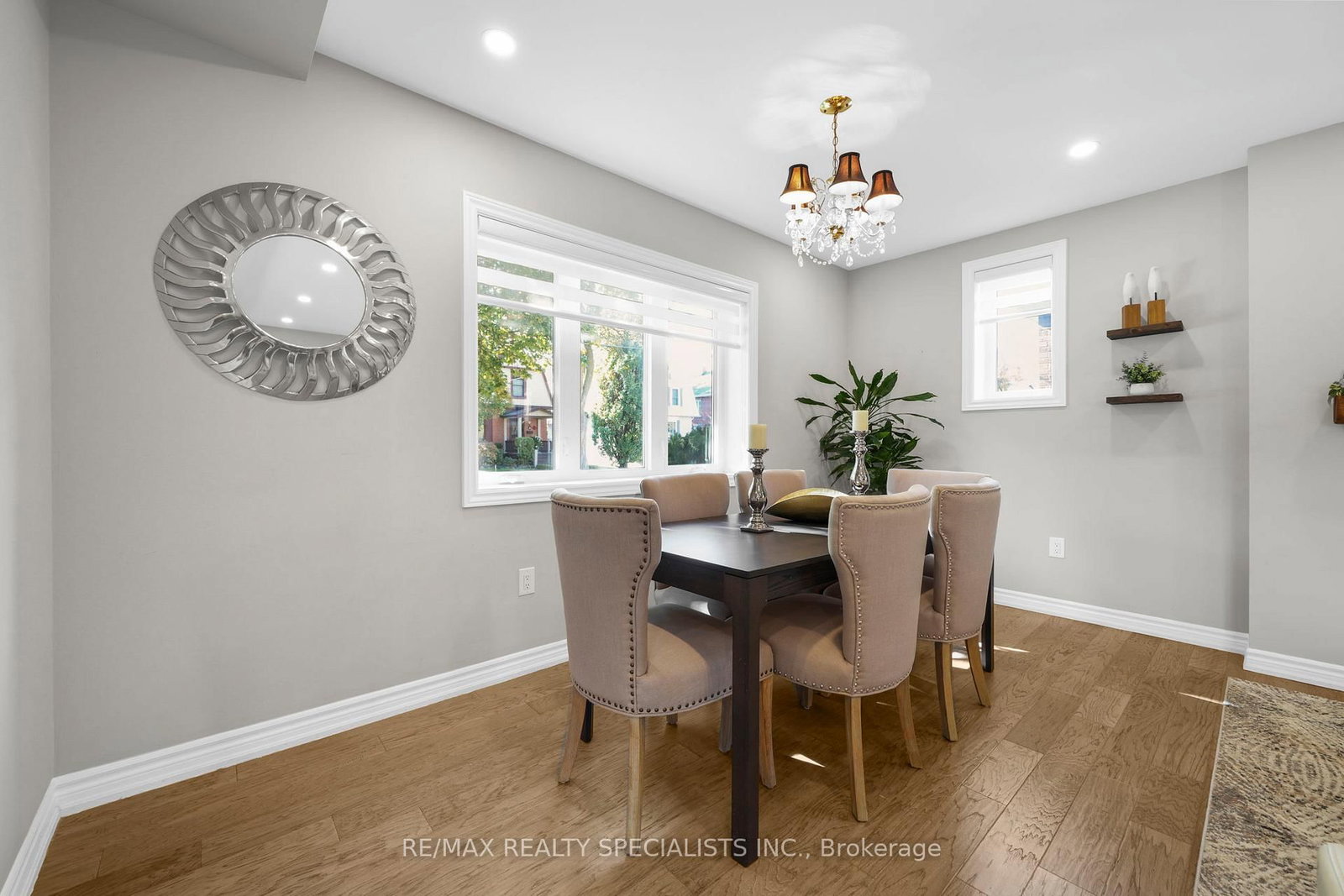 Detached House for sale at 46 Elizabeth Street, Brampton, Ontario, L6Y 1R1 - Downtown Brampton - MLS: W12980348