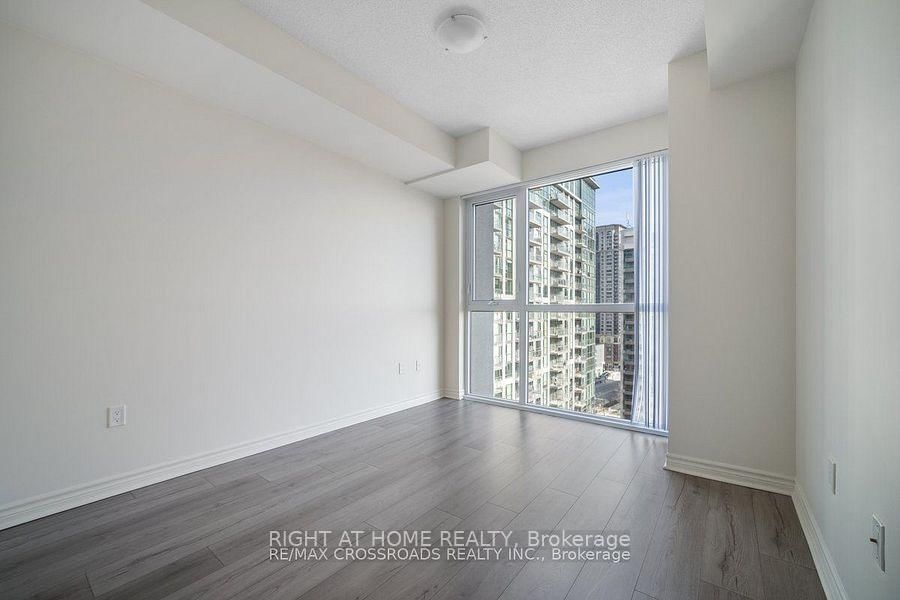 349 Rathburn Road W, Unit 1808 - Photo 11