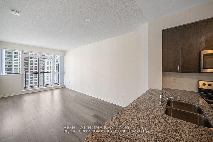 349 Rathburn Road W, Unit 1808 - Photo 5
