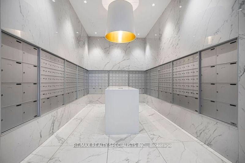 1926 Lakeshore Boulevard W, Unit 3711 - Photo 6