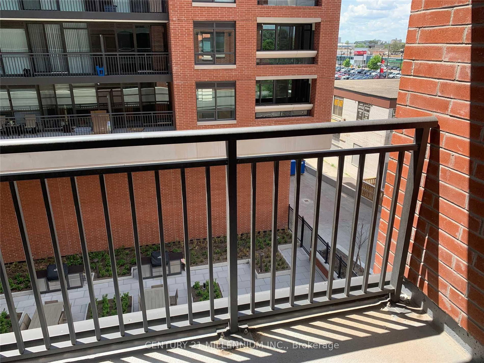 3091 Dufferin Street, Unit 323 - Photo 12