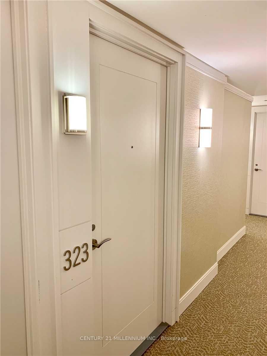 3091 Dufferin Street, Unit 323 - Photo 13