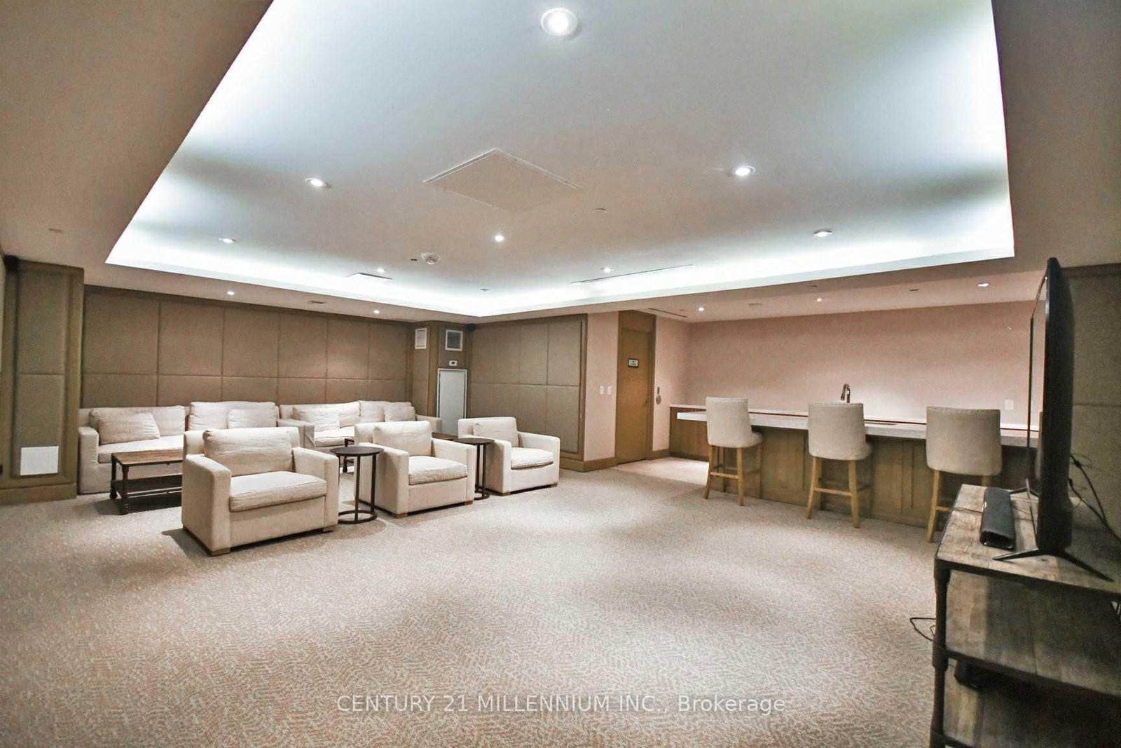 3091 Dufferin Street, Unit 323 - Photo 25