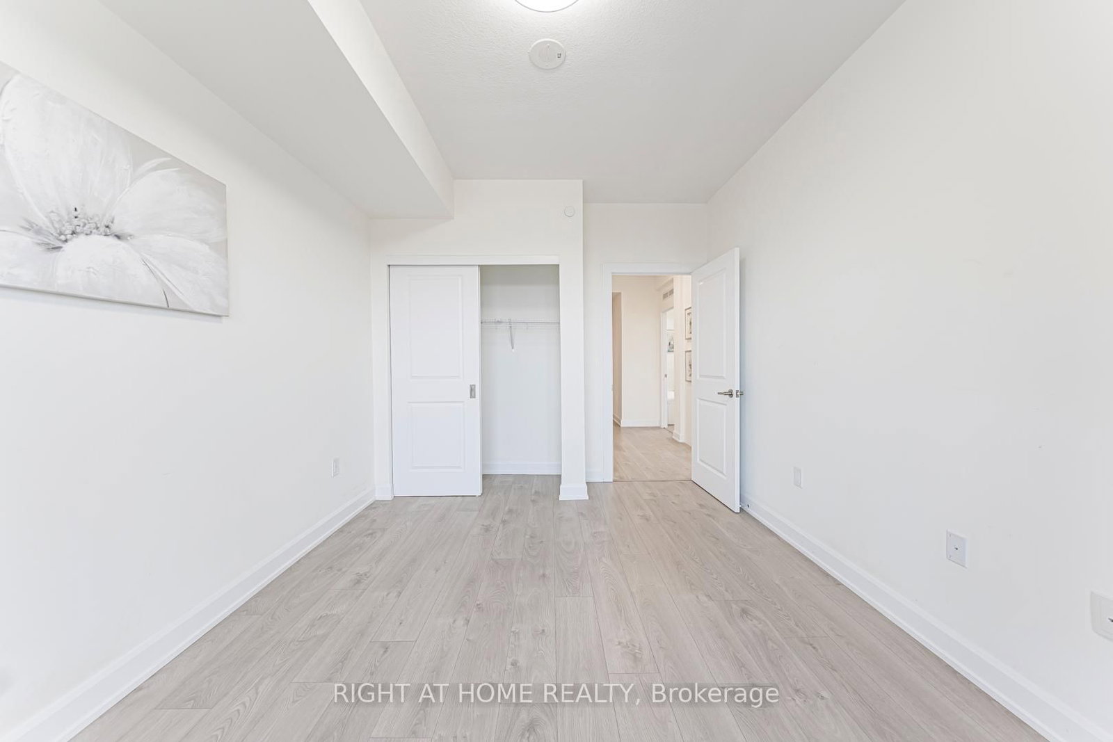 3200 william coltson Avenue, Unit 524 - Photo 8