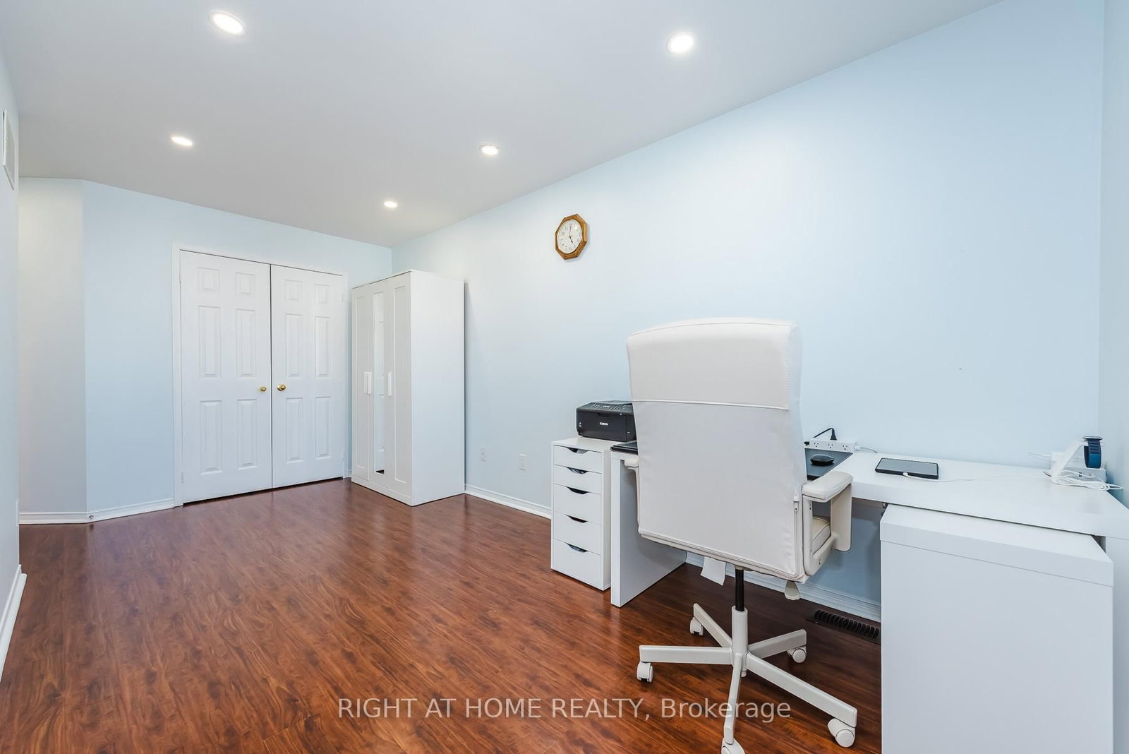 Semi-Detached House for sale at 1268 Newell Street, Milton, Ontario, L9T 6C2 - Dempsey - MLS: W12980750