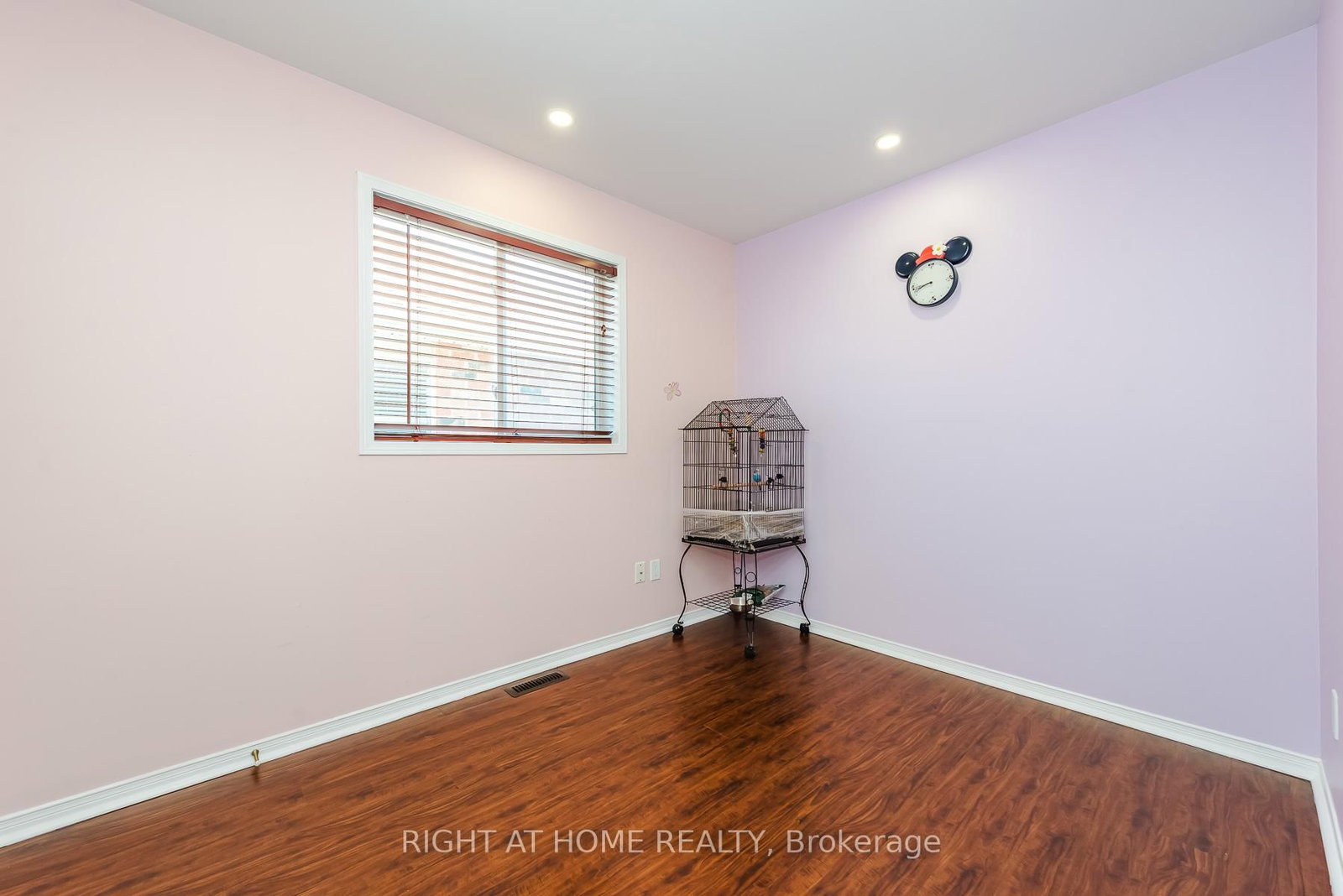 Semi-Detached House for sale at 1268 Newell Street, Milton, Ontario, L9T 6C2 - Dempsey - MLS: W12980750