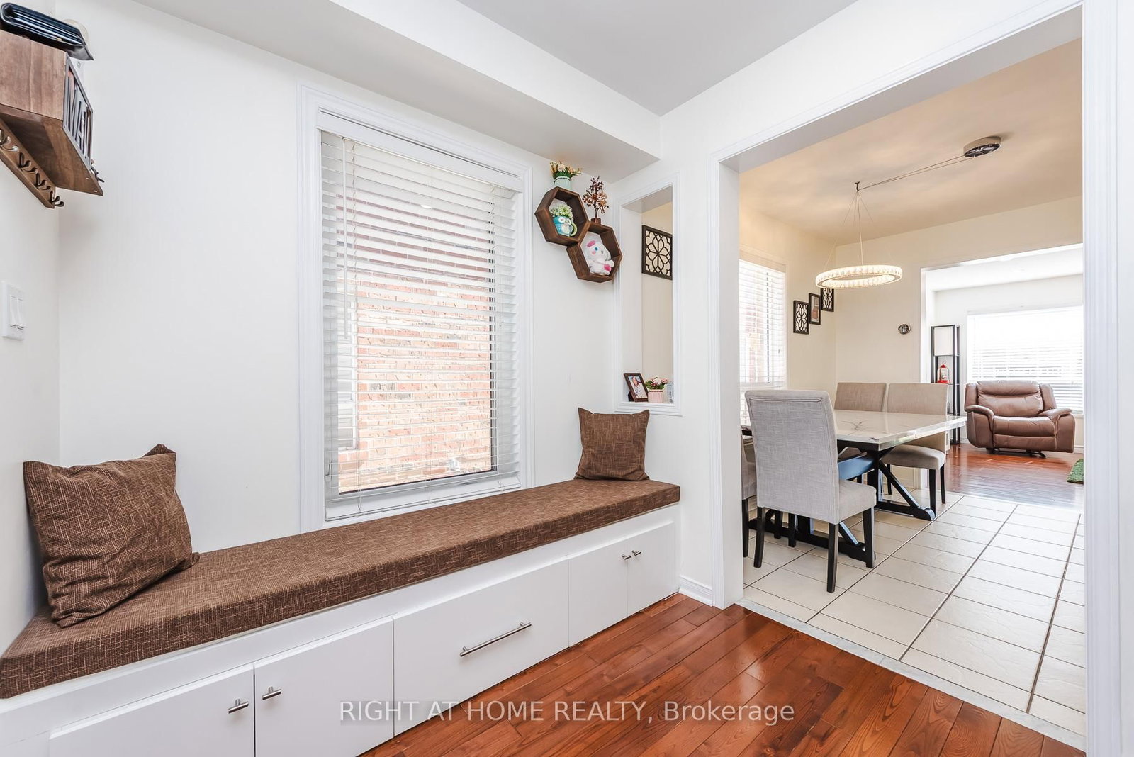 Semi-Detached House for sale at 1268 Newell Street, Milton, Ontario, L9T 6C2 - Dempsey - MLS: W12980750