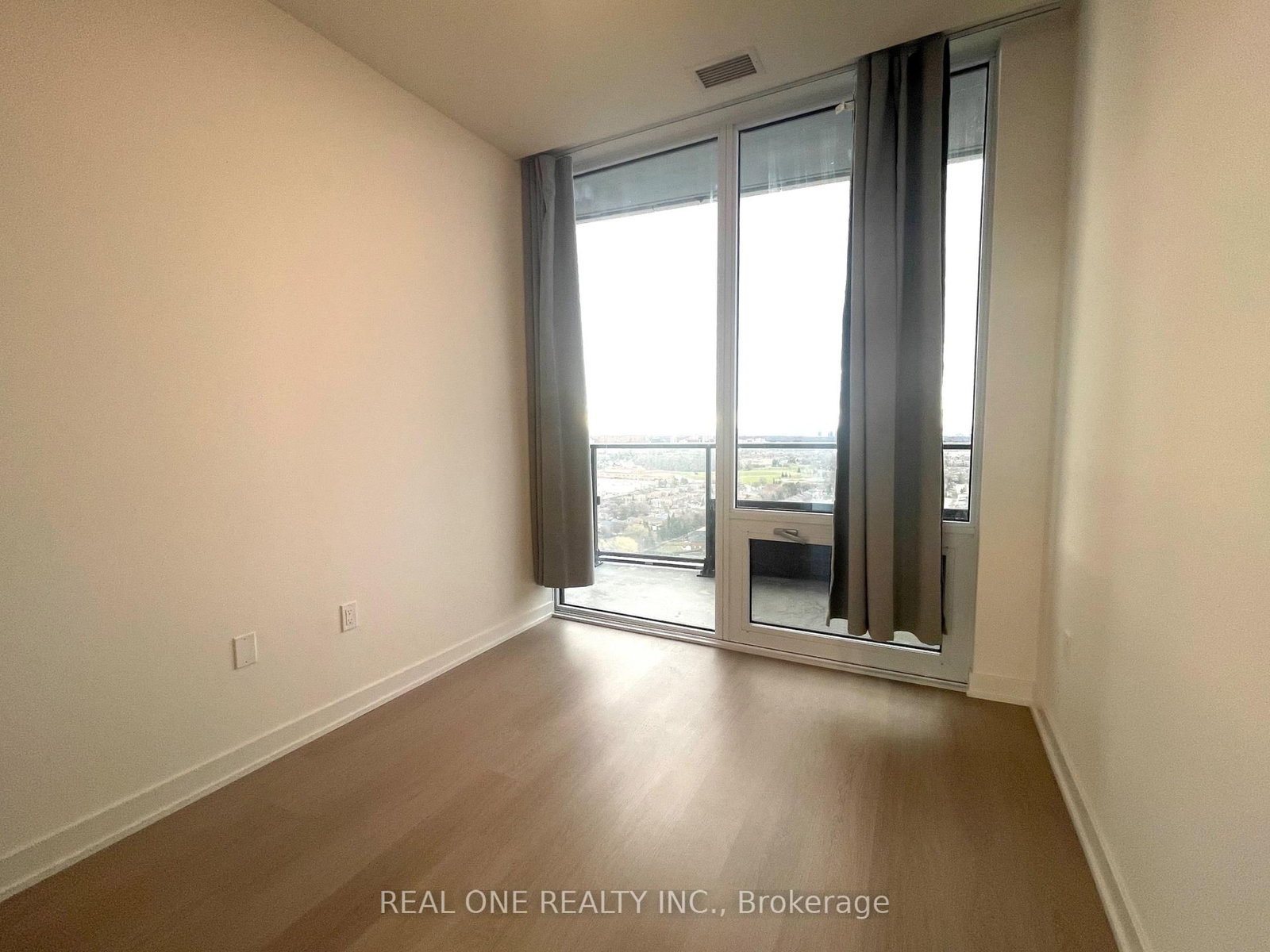 448 Burnhamthorpe Road W, Unit 2109 - Photo 10