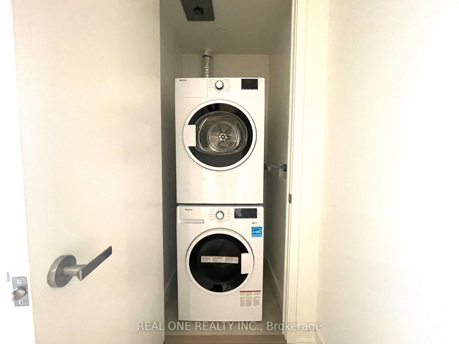 448 Burnhamthorpe Road W, Unit 2109 - Photo 12