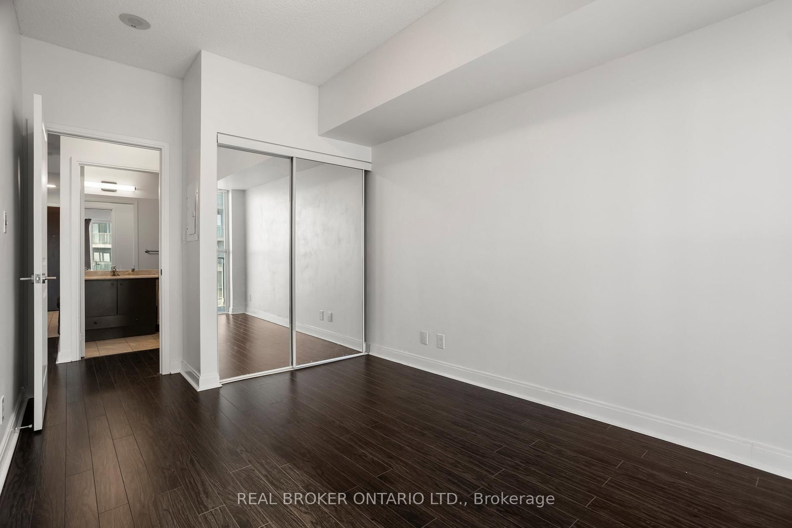 50 Absolute Avenue, Unit 3105 - Photo 24