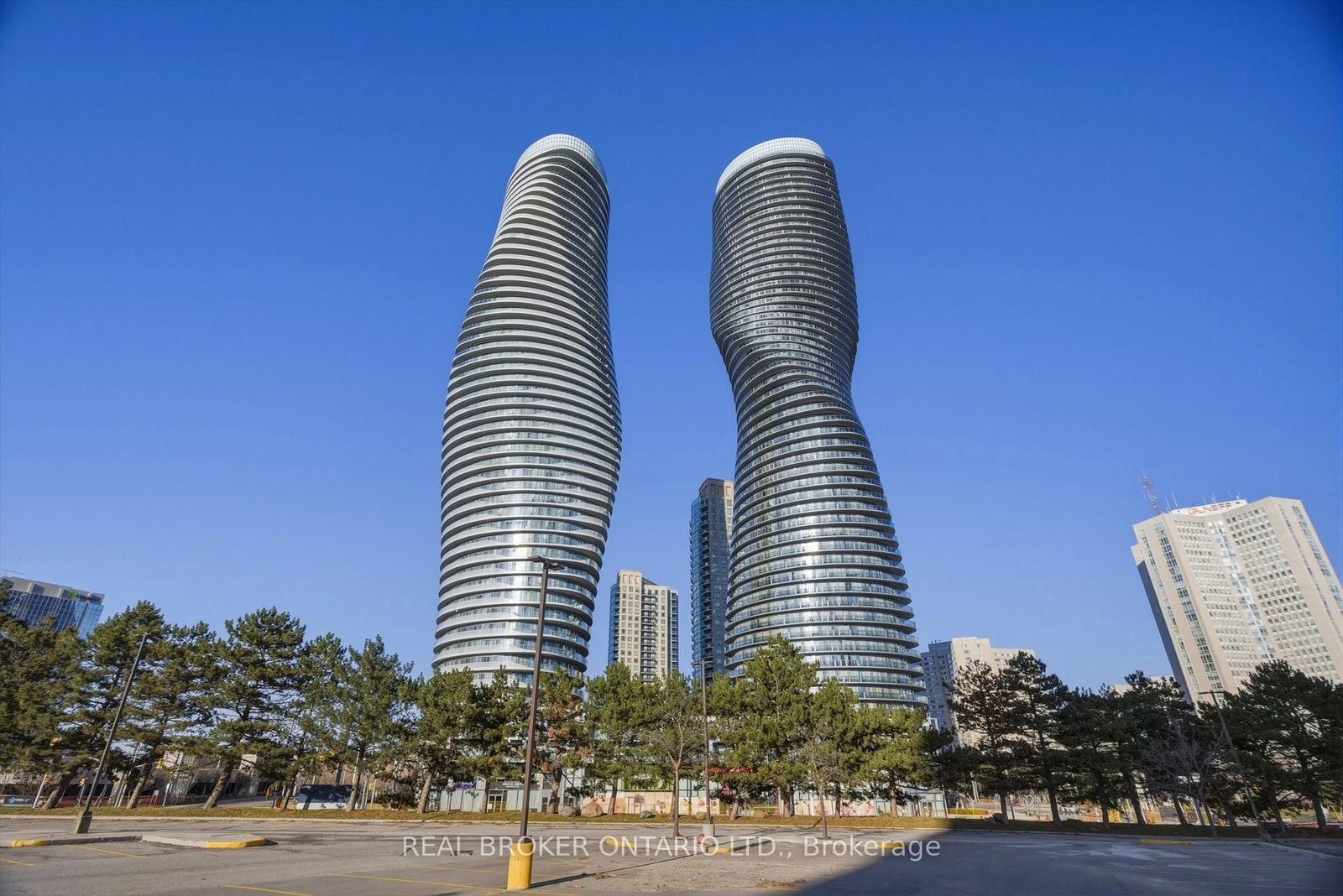 50 Absolute Avenue, Unit 3105 - Photo 31