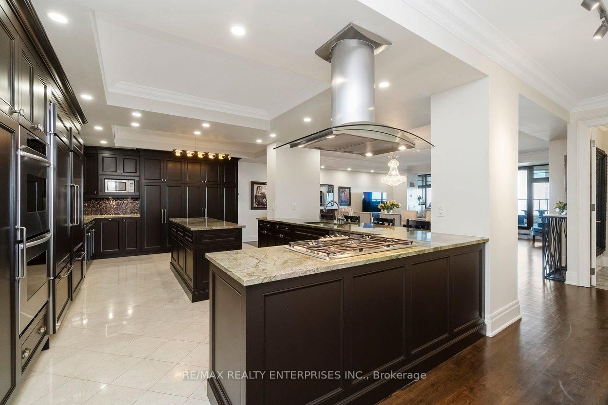 2095 Lake Shore Boulevard W, Unit 416 - Photo 11