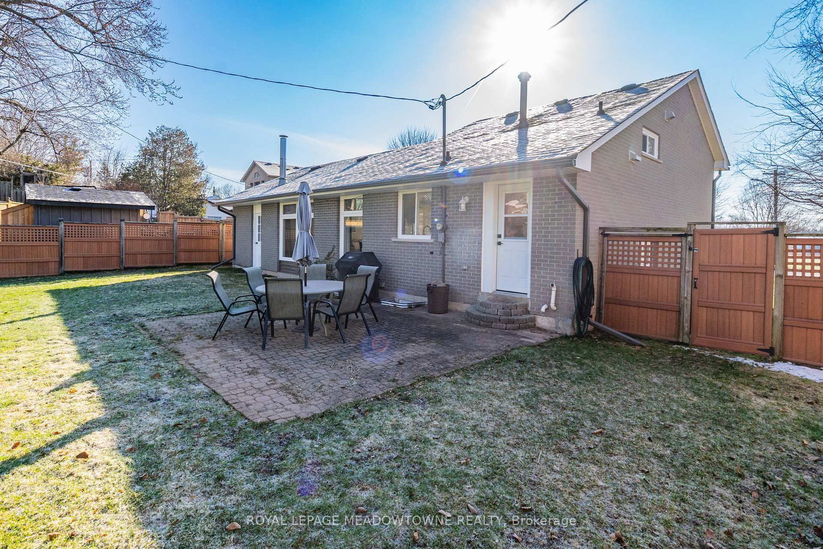 Detached House for sale at 73 Elizabeth Drive, Halton Hills, Ontario, L7J 1B4 - Acton - MLS: W12980990