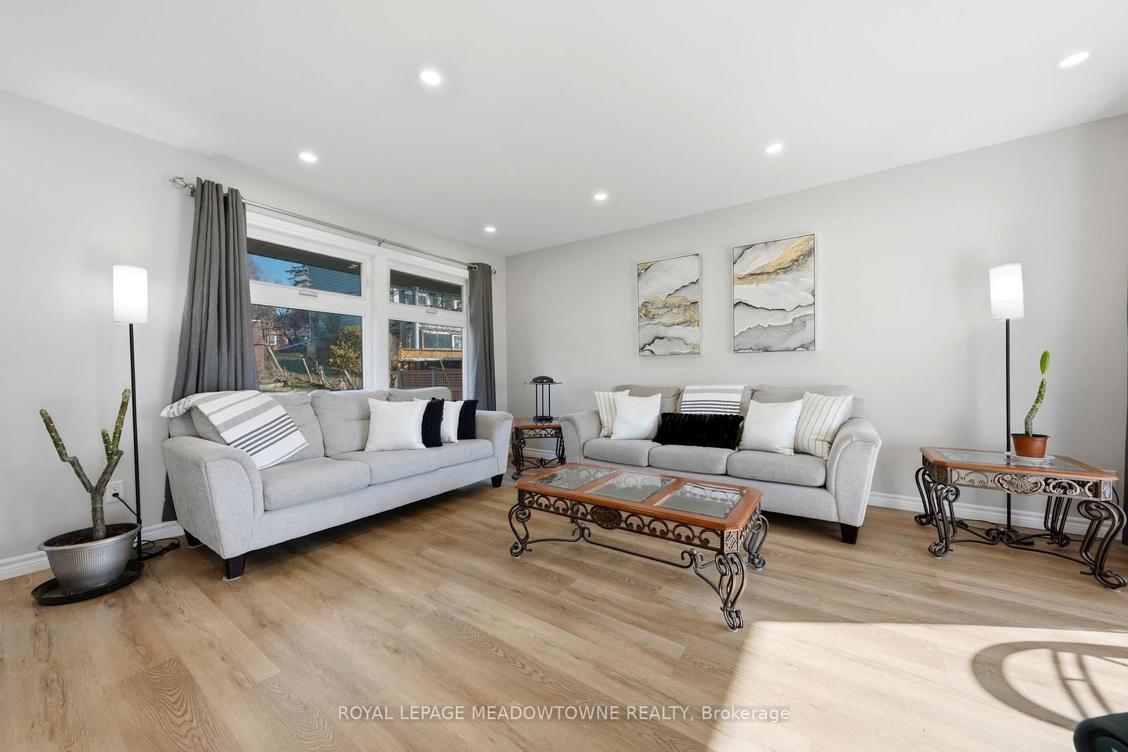 Detached House for sale at 73 Elizabeth Drive, Halton Hills, Ontario, L7J 1B4 - Acton - MLS: W12980990