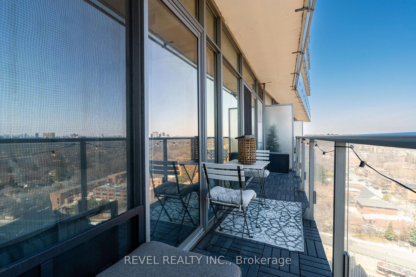 103 The Queensway Avenue, Unit 1616 - Photo 14